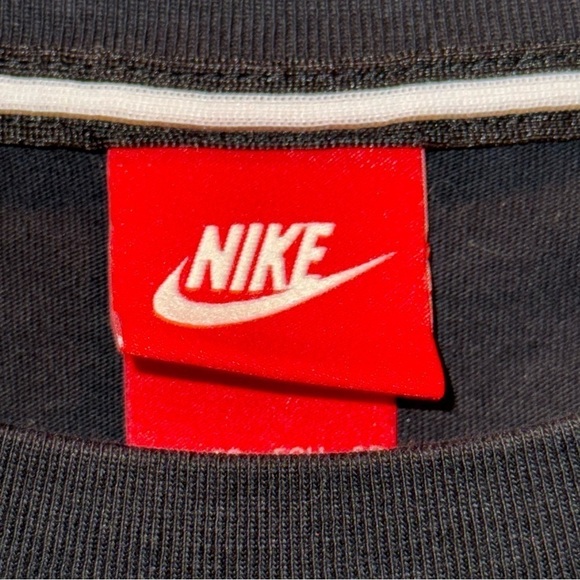 Nike Just Do It Spirit Tee Baseball Shirt Women’s Size Extra Small - Picture 6 of 9